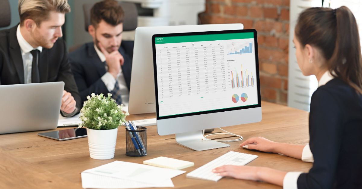 Accounting for Insurance Companies: How it Works, Differs, and Expert Tips